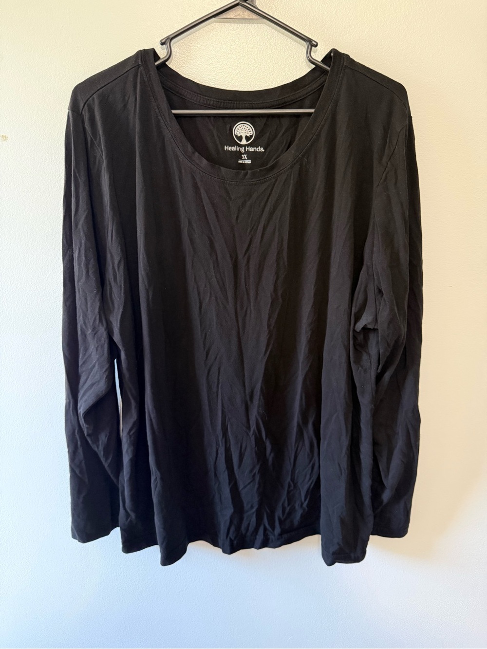 healing hands Black Women's Long Sleeve Scoop Neck Tee